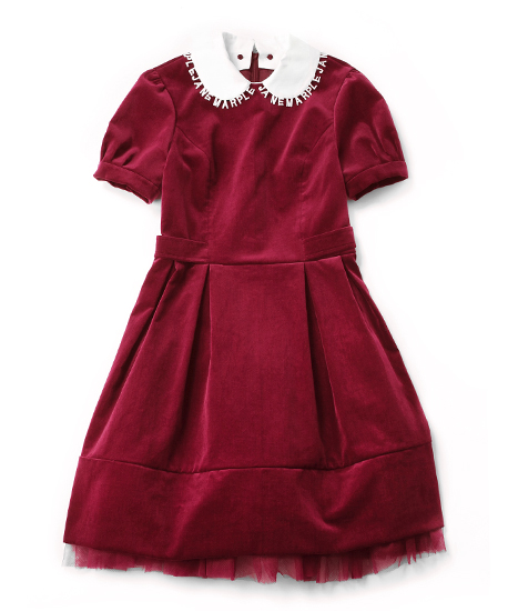 Royal Velveteen Logo Lace Collar Collet Op By Jane Marple